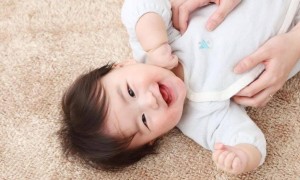 为什么被挠痒痒那么难受，我还是会笑出声？